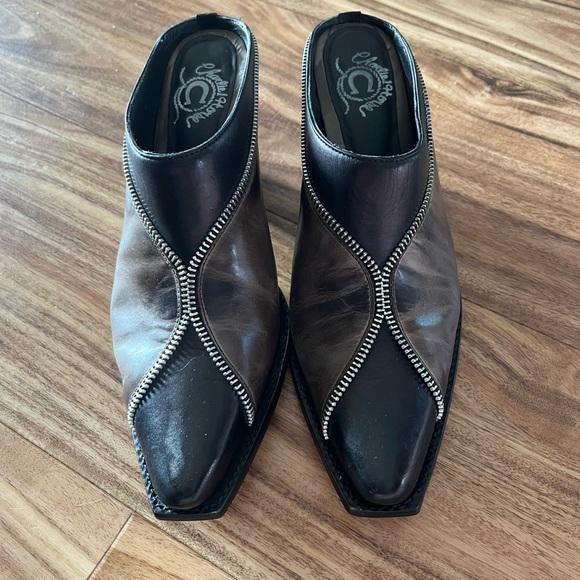 charlie 1 horse Shoes - Charlie 1 horse mules